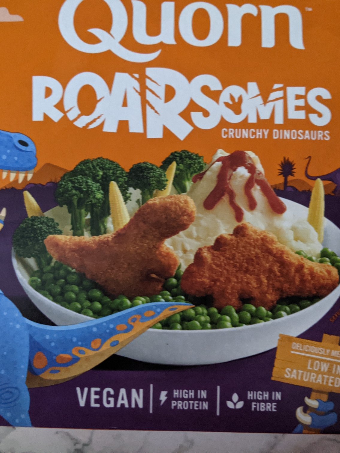 Quorn Roarsomes – dino nuggets – Taylor Talks Vegan